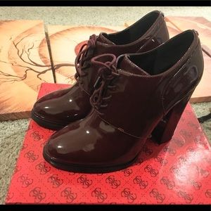 Guess | Like New | Bootie | BEAUTIFUL | Wine Color